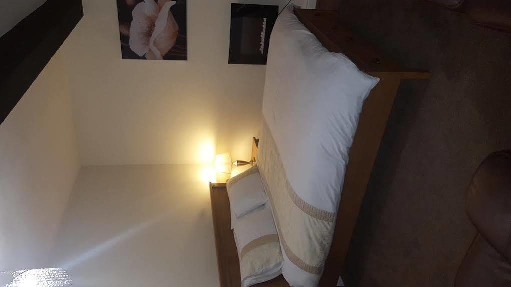 Roosecote Guest House Barrow-in-Furness Exteriér fotografie
